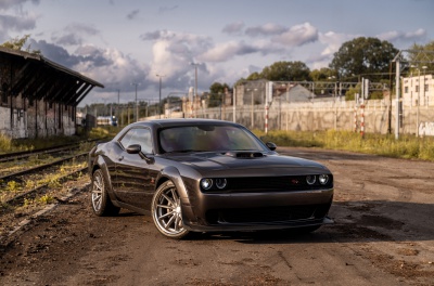 Dodge Challenger Concaver CVR8 Brushed Titanium