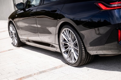 BMW 5 Series / M5 Concaver CVR7 Brushed Titanium