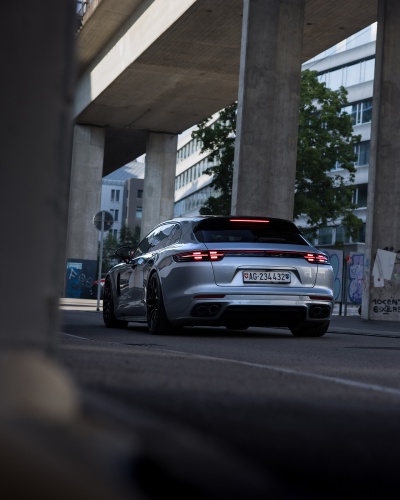 Porsche Panamera Concaver CVR1 Platinum Black