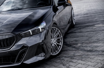 BMW 5 Series / M5 Concaver CVR7 Brushed Titanium