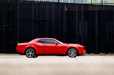 Dodge Challenger Concaver CVR8 Brushed Titanium
