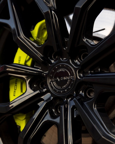 Porsche Panamera Concaver CVR1 Platinum Black