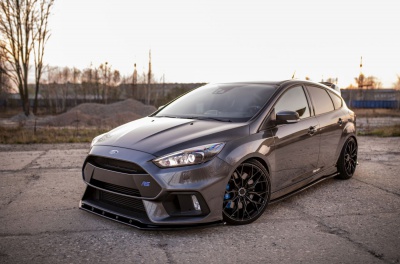 Ford Focus / ST / RS Concaver CVR1 Double Tinted Black