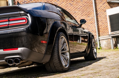 Dodge Challenger Concaver CVR8 Brushed Titanium