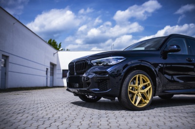 BMW X5 / X5M Concaver CVR2 Gloss Gold