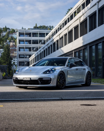 Porsche Panamera Concaver CVR1 Platinum Black