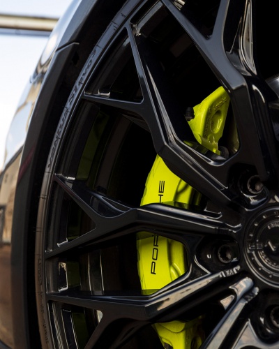 Porsche Panamera Concaver CVR1 Platinum Black