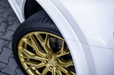 Mercedes-Benz GLE Concaver CVR1 Gloss Gold