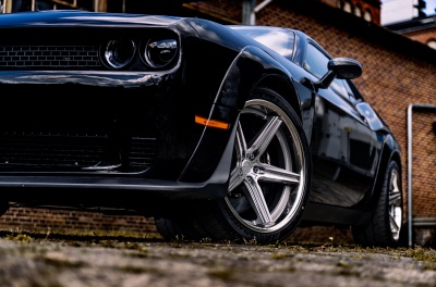 Dodge Challenger Concaver CVR9 Brushed Titanium