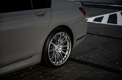 BMW 7 Series / M7 Concaver CVR7 Brushed Titanium