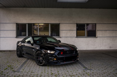 Ford Mustang Concaver CVR5 Carbon Graphite