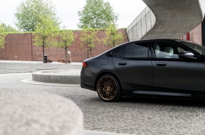 BMW 5 Series / M5 Concaver CVR6 Brushed Bronze