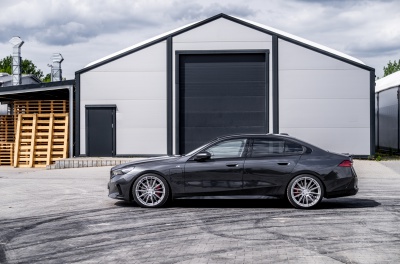 BMW 5 Series / M5 Concaver CVR7 Brushed Titanium