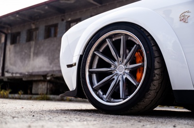 Dodge Challenger Concaver CVR8 Brushed Titanium