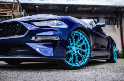 Ford Mustang Concaver CVR1 Gloss Light Blue