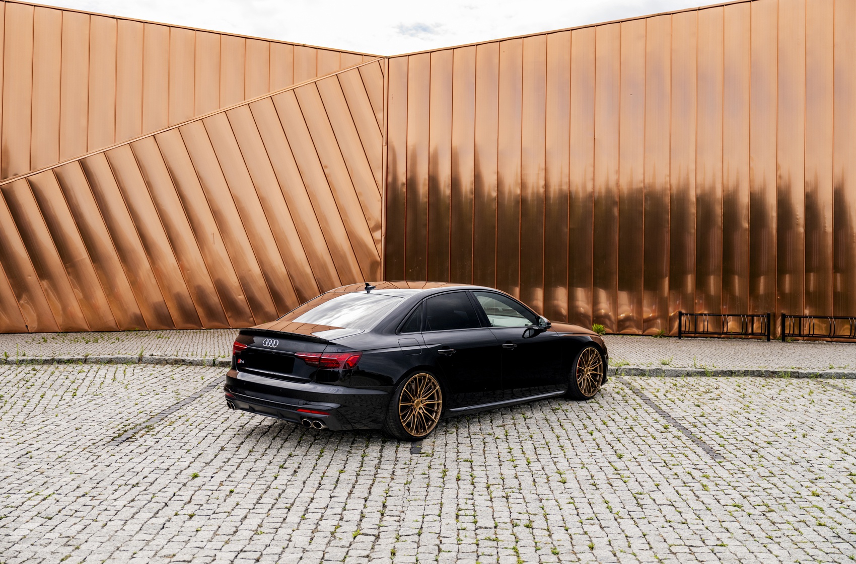 Audi A4 / S4 / RS4 Concaver CVR7 Brushed Bronze