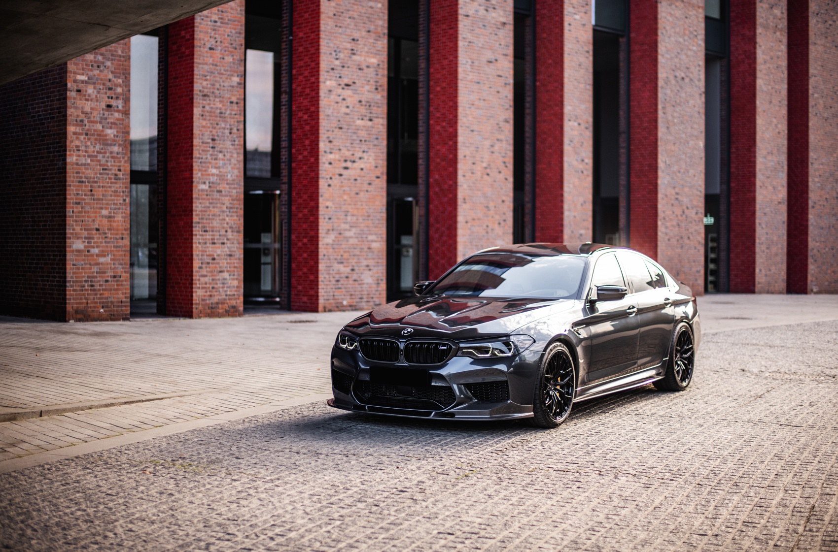 BMW 5 Series / M5 Concaver CVR1 Platinum Black