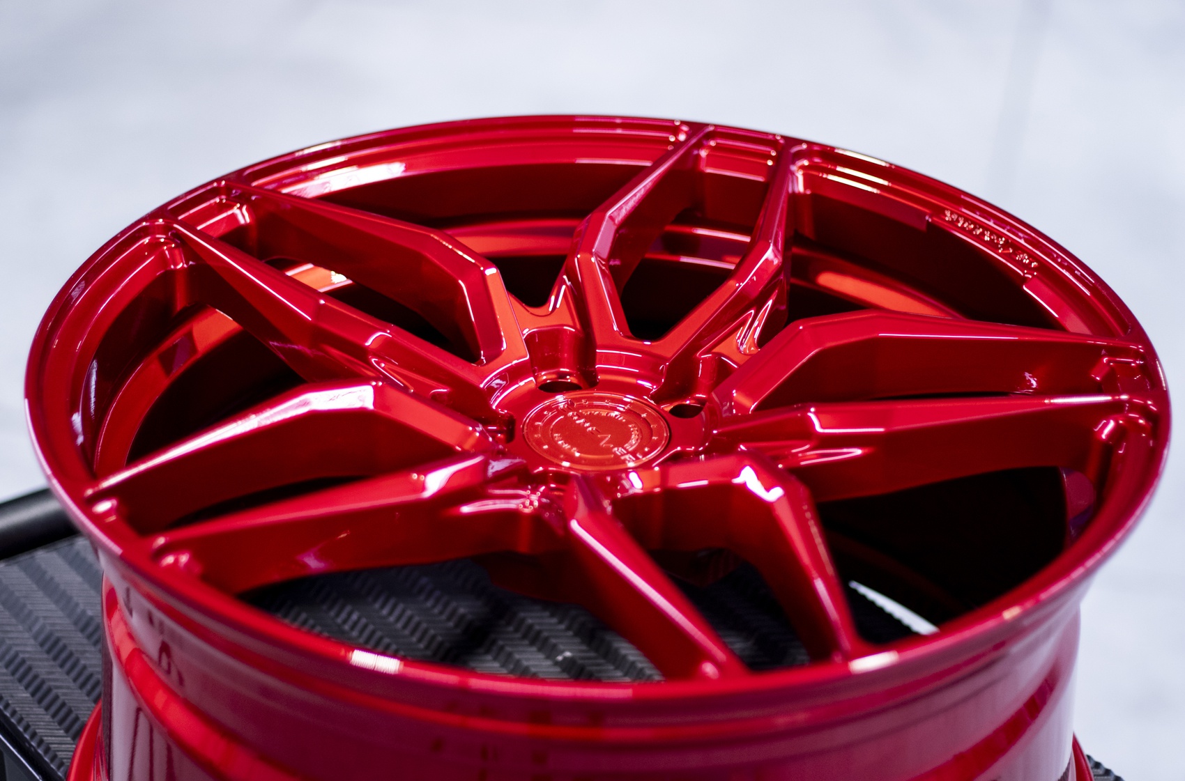   Concaver CVR3 Gloss Candy Apple Red