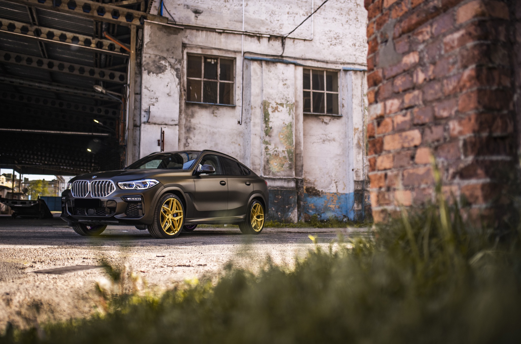 BMW X6 / X6M Concaver CVR2 Gloss Gold